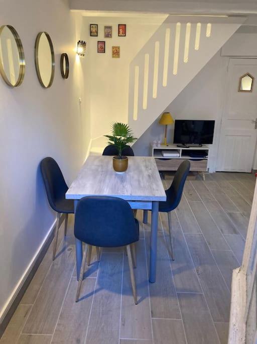Comme Une Maison, Duplex Terrasse Hypercentre De Trouville 외부 사진