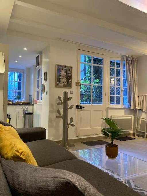 Comme Une Maison, Duplex Terrasse Hypercentre De Trouville 외부 사진